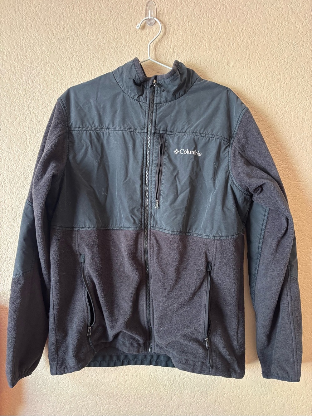 Columbia Men's Dark Gray/Black Performance Fleece Jacket